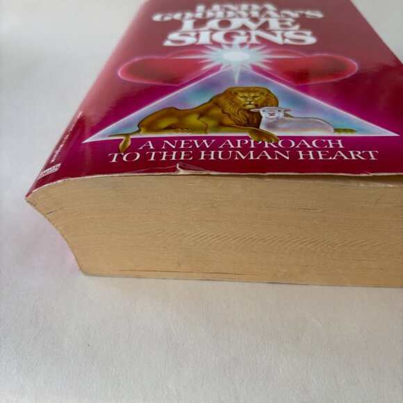 Linda Goodman's Love Signs- Vintage Astrology Guide- Paperback - Picture 5 of 7